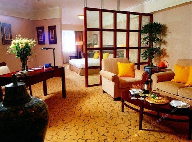 Yun-Zen Jinling World Trade Plaza Hotel Shijiazhuang Quarto foto