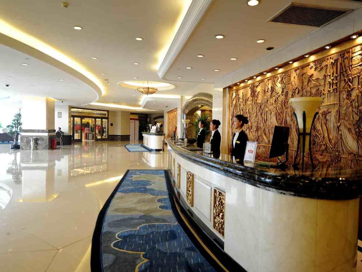 Yun-Zen Jinling World Trade Plaza Hotel Shijiazhuang Exterior foto